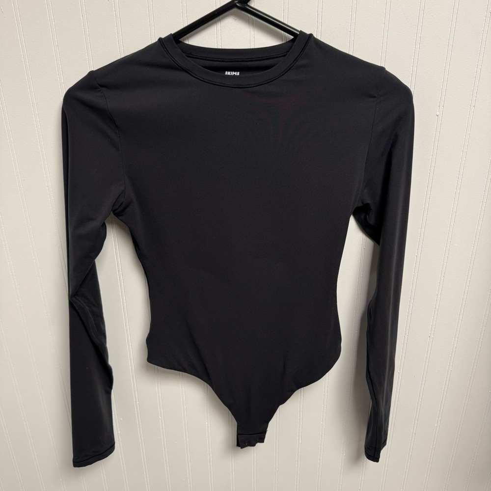 SKIMS Long Sleeve Bodysuit